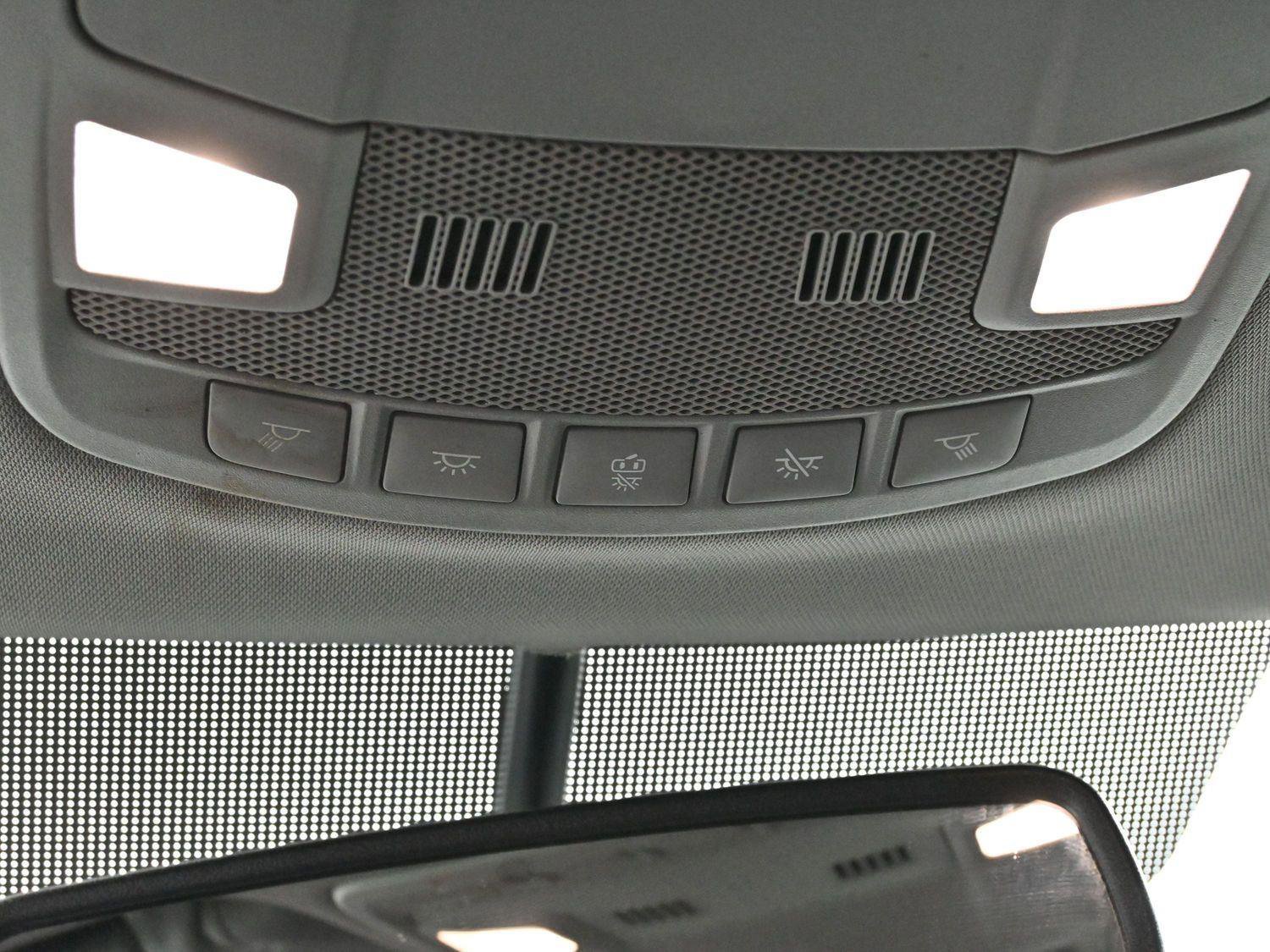 Used 2019 Ford F250 Lariat w/ Chrome Package image 32