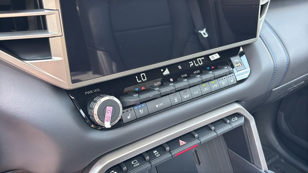 New 2026 Toyota Tundra Platinum AWD/4WD image 23