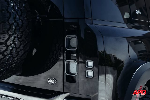 Used 2020 Land Rover Defender 110 X AWD/4WD image 38