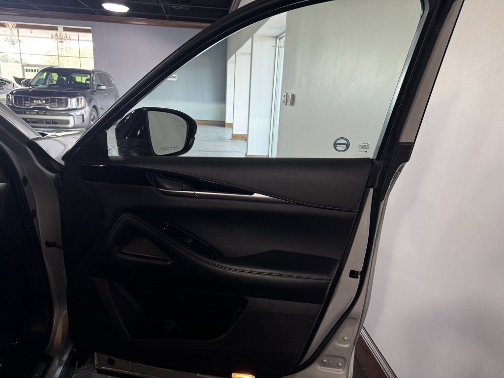 Used 2023 INFINITI QX60 Pure image 22