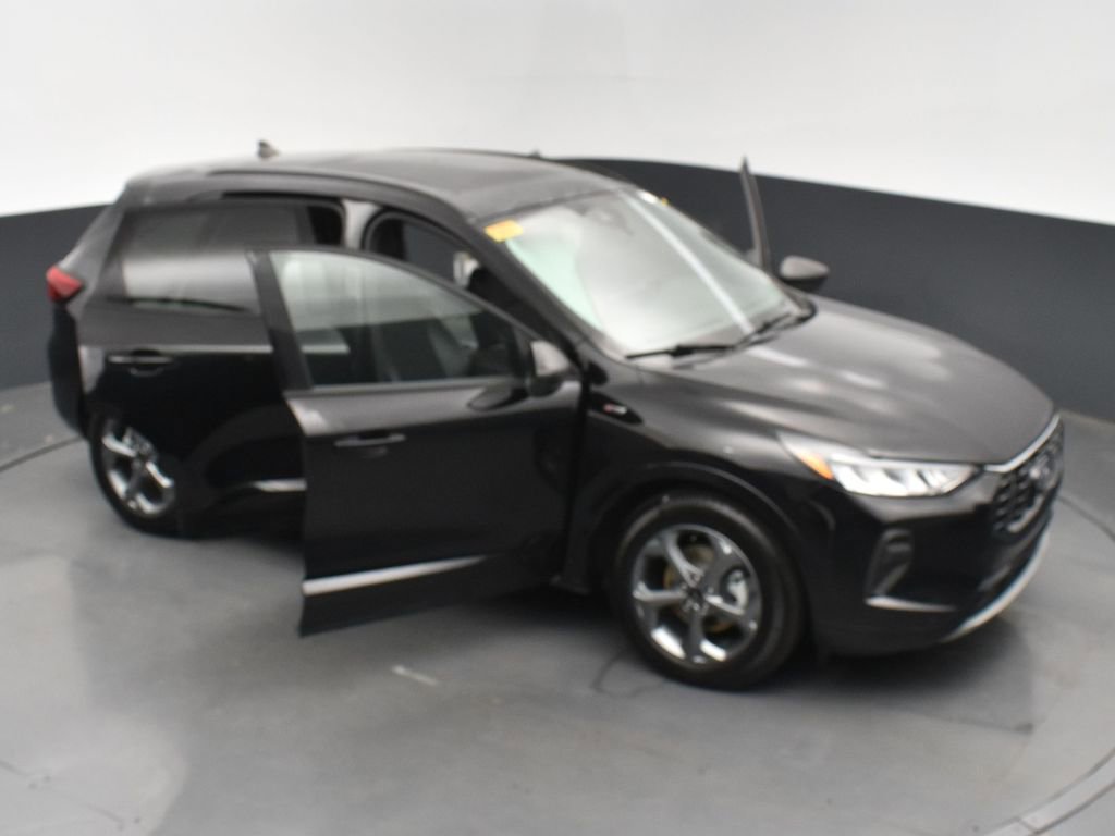 Used 2023 Ford Escape ST-Line w/ Tech Pack #1 image 36