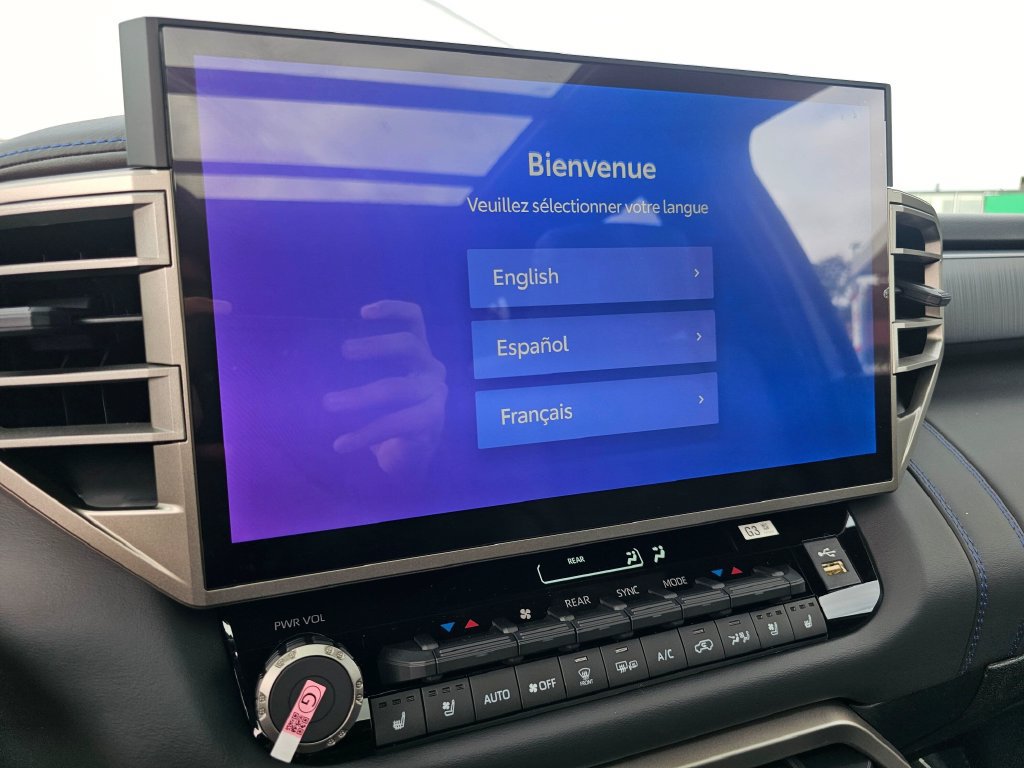 New 2026 Toyota Sequoia Platinum AWD/4WD image 27