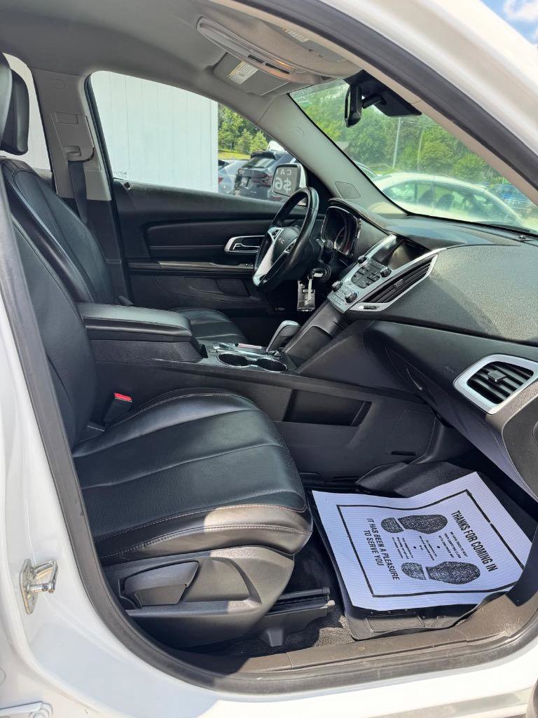 Used 2015 GMC Terrain SLT image 24