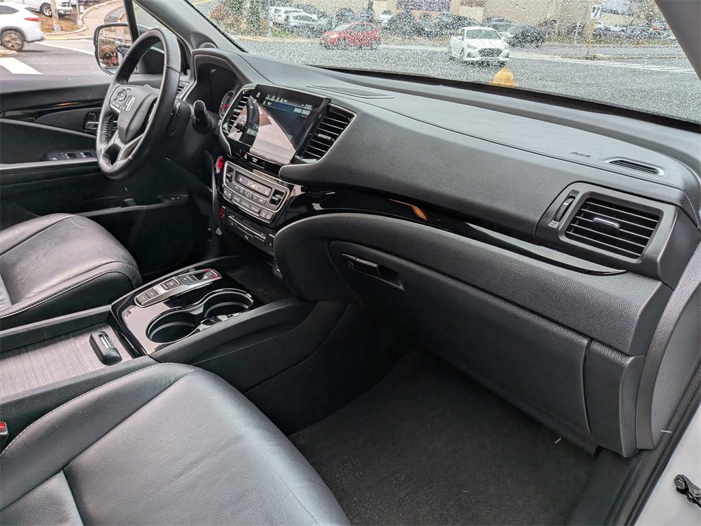 Used 2022 Honda Pilot Touring image 32