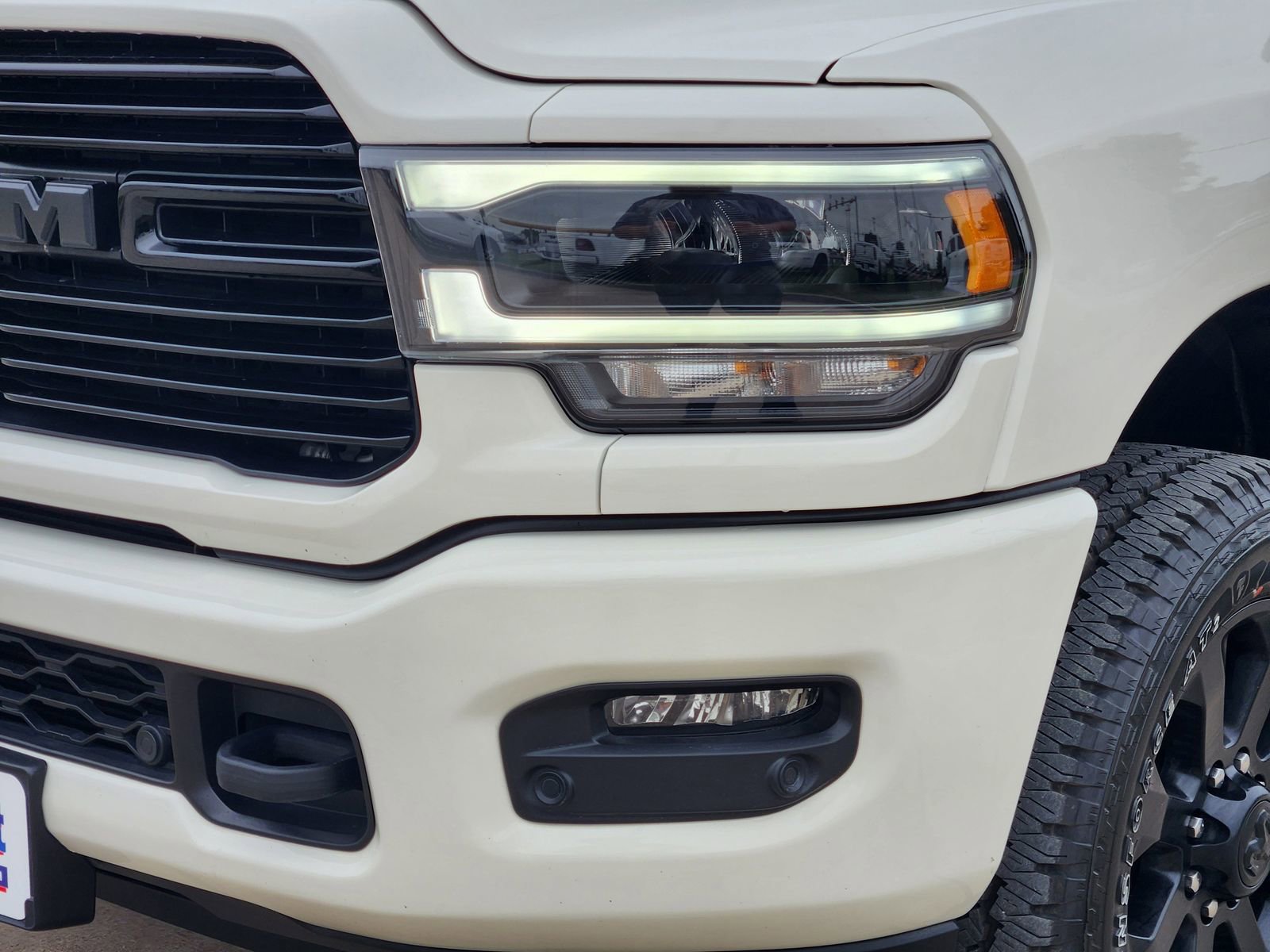 Used 2024 RAM 2500 Laramie w/ Night Edition AWD/4WD image 9