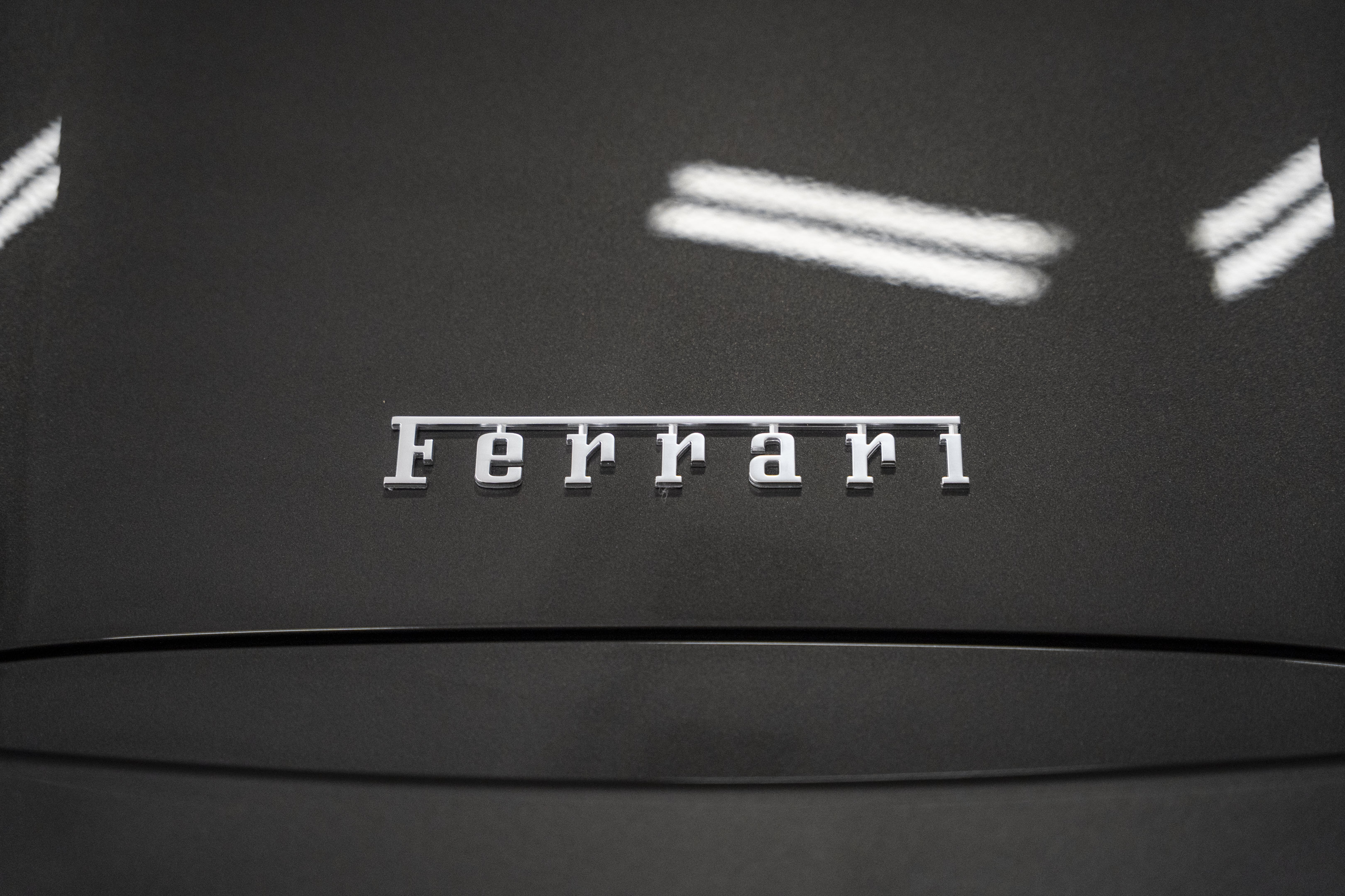 Used 2019 Ferrari 488 Spider RWD image 18