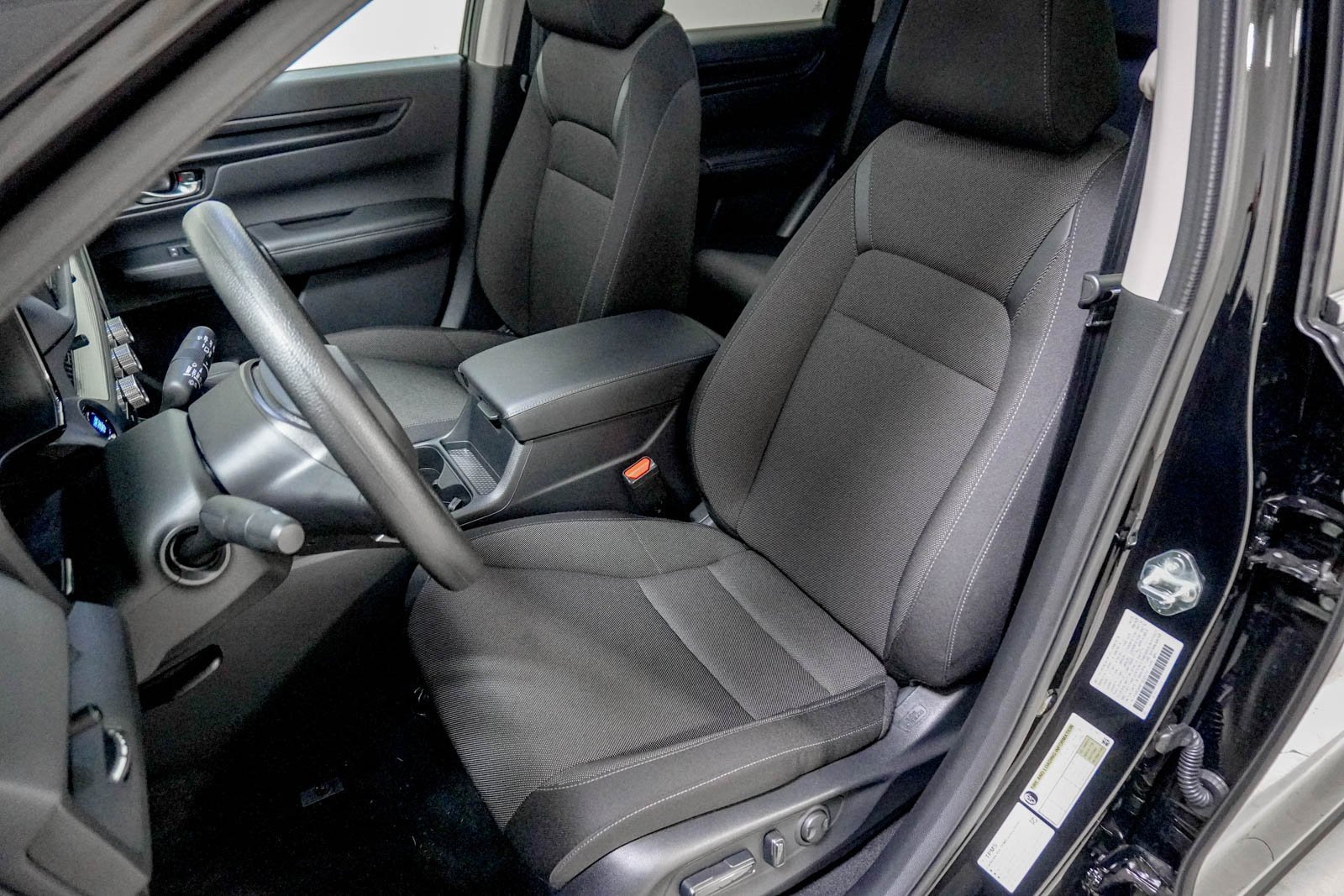 Certified 2025 Honda CR-V EX image 18