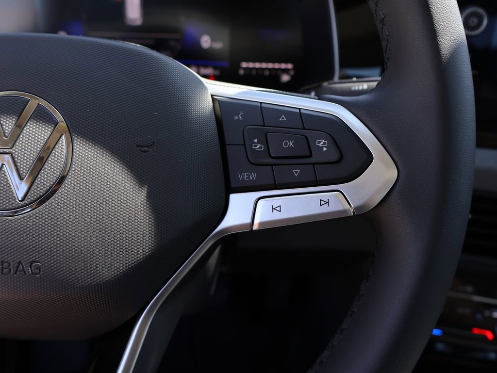 New 2026 Volkswagen Jetta SE FWD image 33