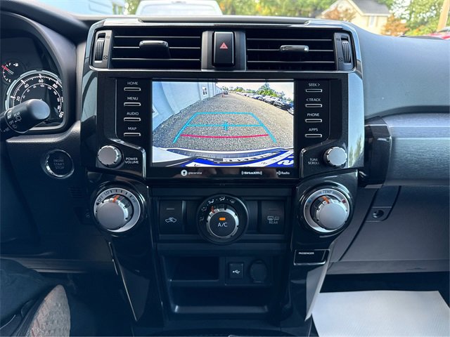 Used 2024 Toyota 4Runner TRD Off-Road Premium image 31
