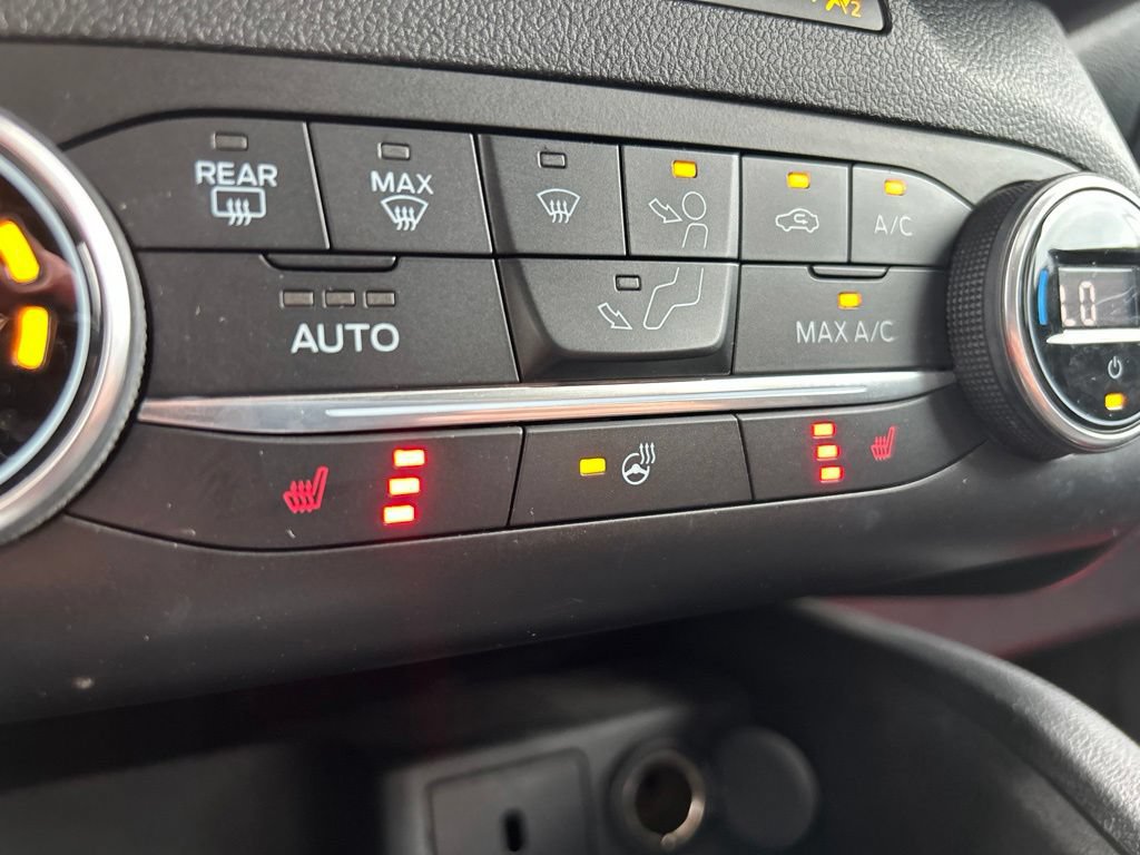 Used 2020 Ford Escape SEL FWD image 32