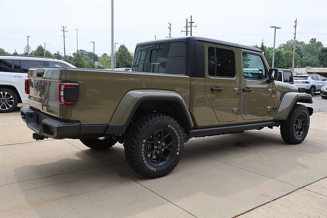 New 2025 Jeep Gladiator Willys image 8