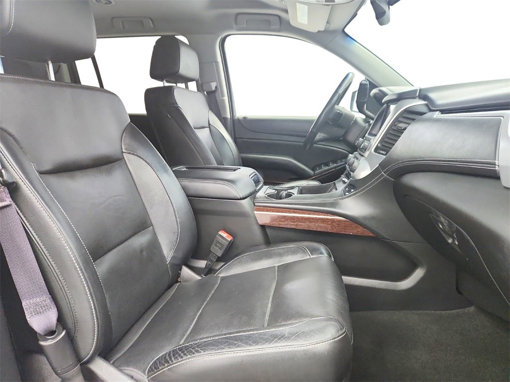 Used 2017 GMC Yukon XL SLT image 25