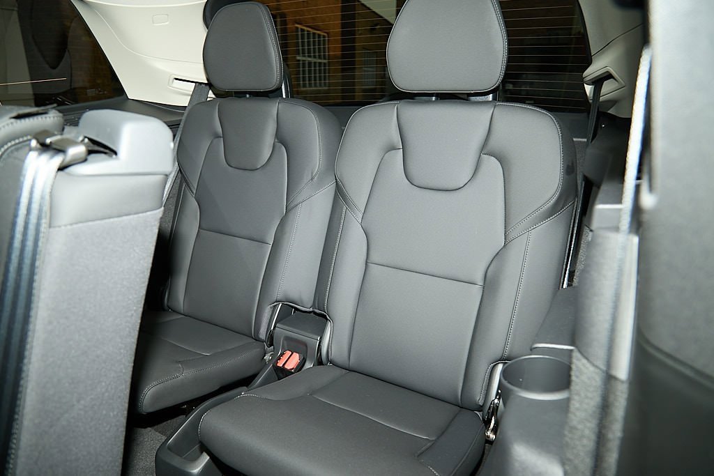 New 2025 Volvo XC90 B6 Plus w/ Protection Package Premier image 21