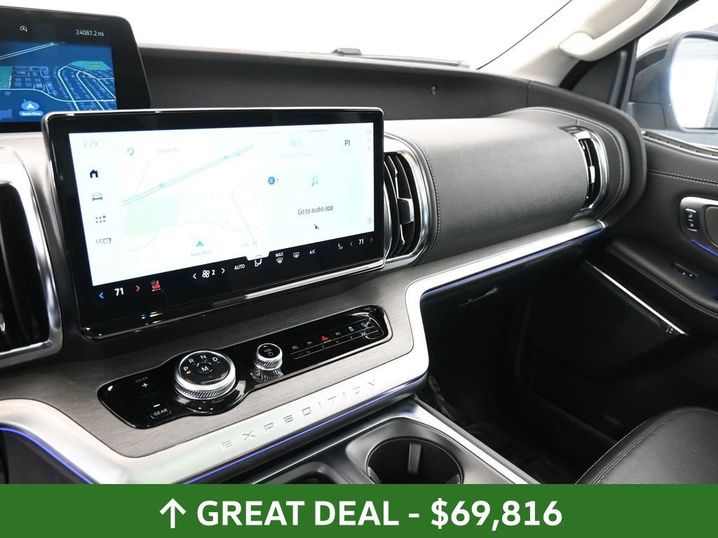 Used 2025 Ford Expedition Max Platinum image 29