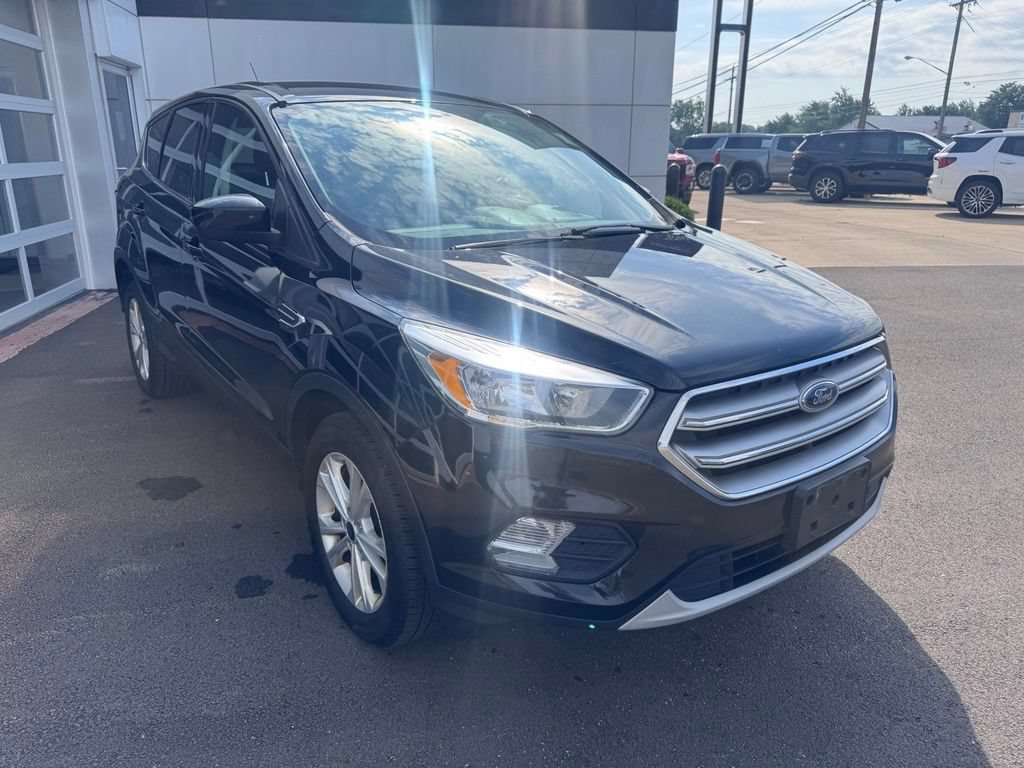 Used 2017 Ford Escape SE AWD/4WD image 7