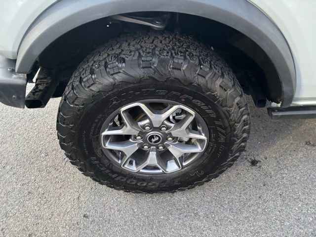 Used 2024 Ford Bronco Badlands image 35