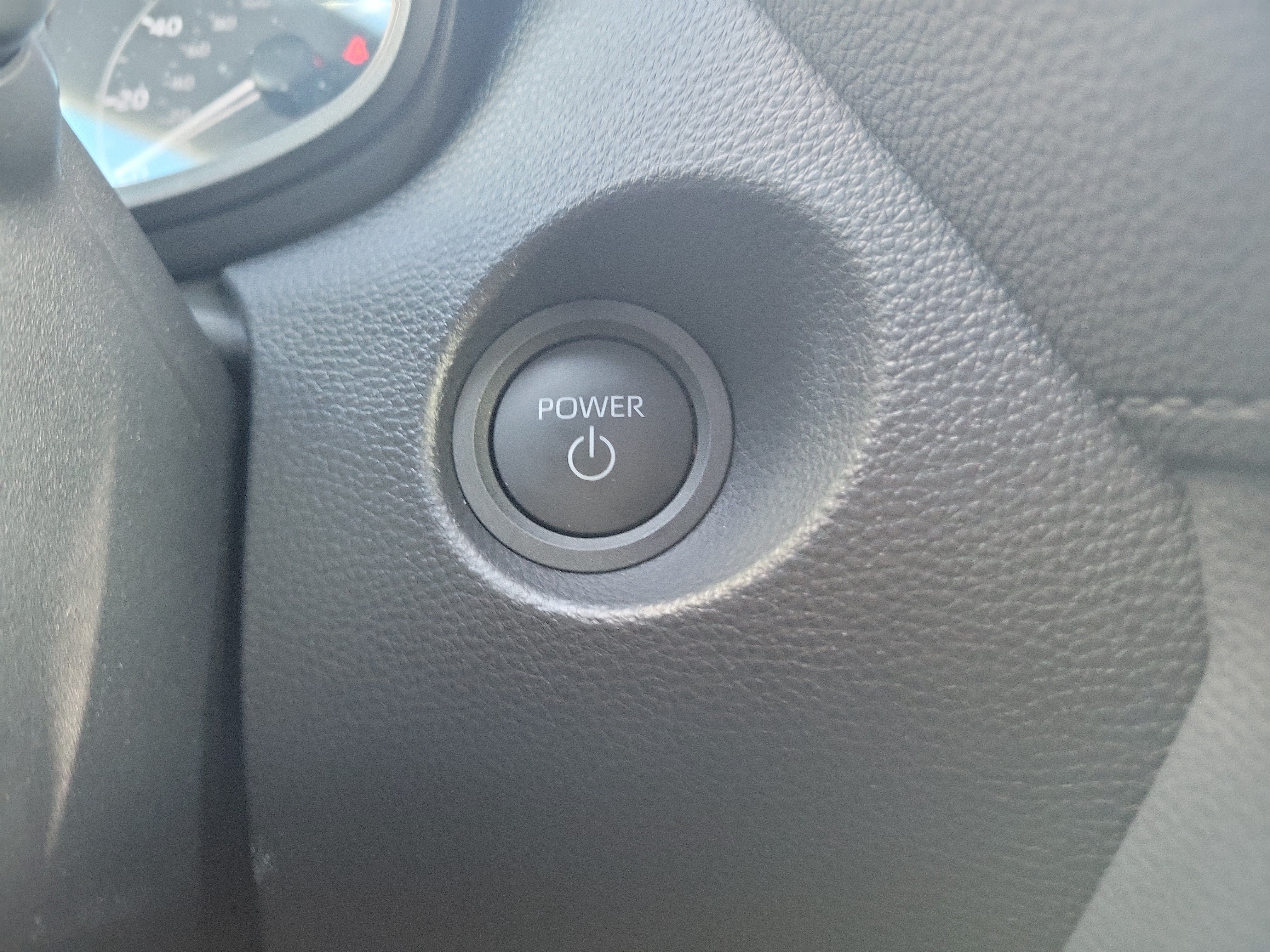 Certified 2025 Toyota Corolla Cross AWD Hybrid image 30