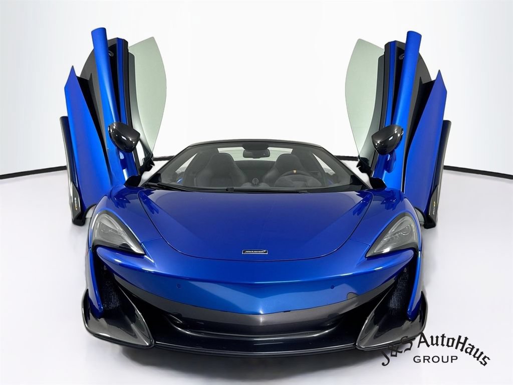Used 2020 McLaren 600LT Spider RWD image 2