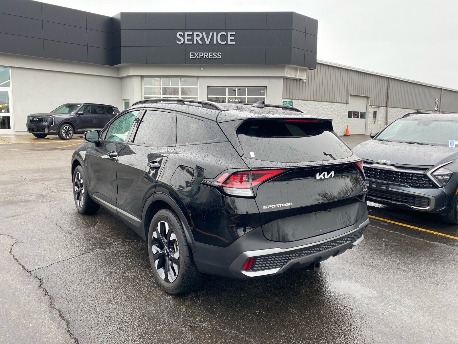 Certified 2023 Kia Sportage X-Line image 6