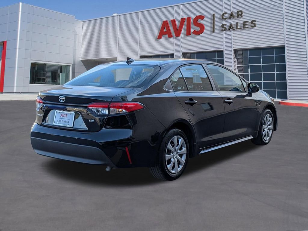 Used 2025 Toyota Corolla LE image 6