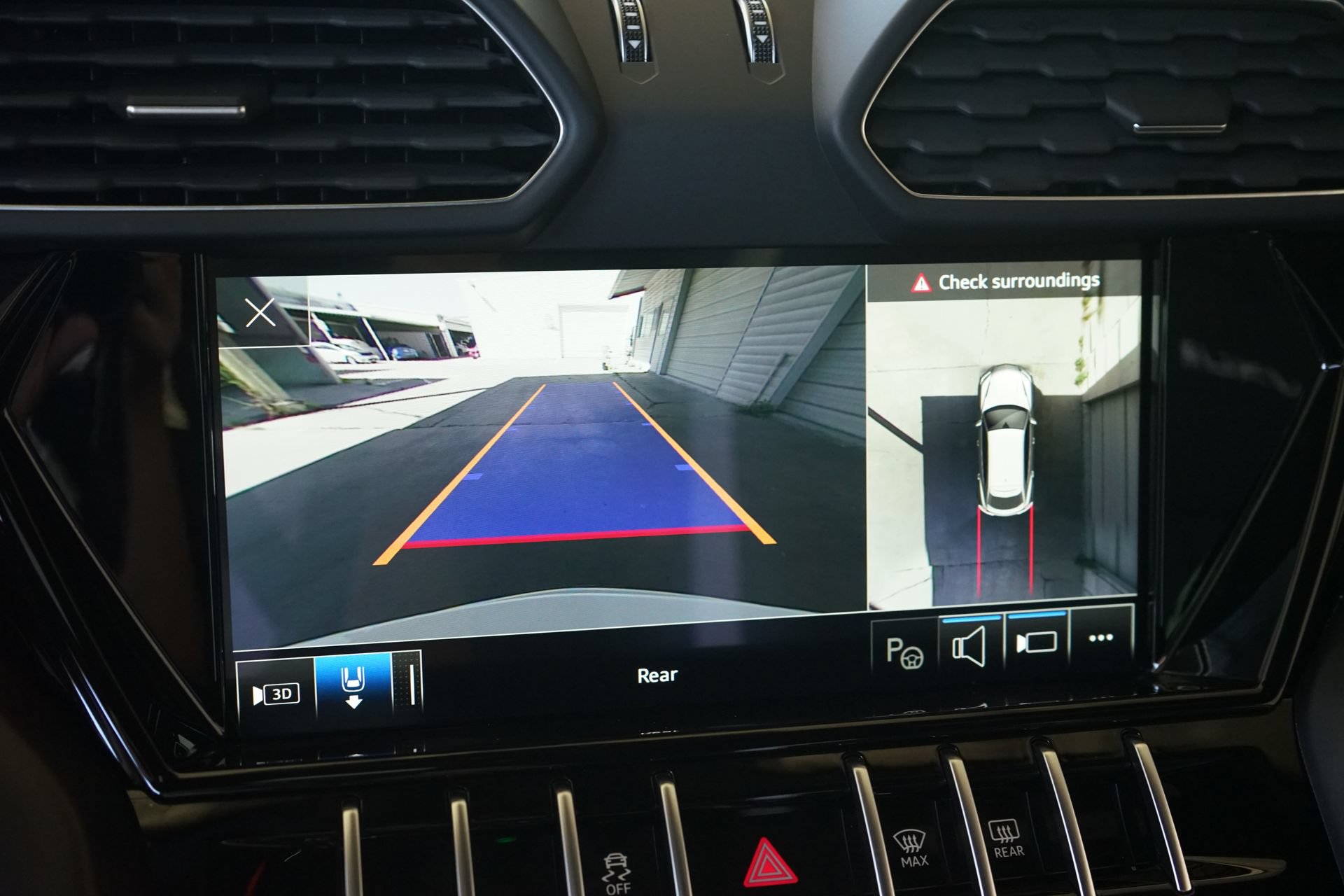 Used 2023 Lamborghini Urus S AWD/4WD image 14
