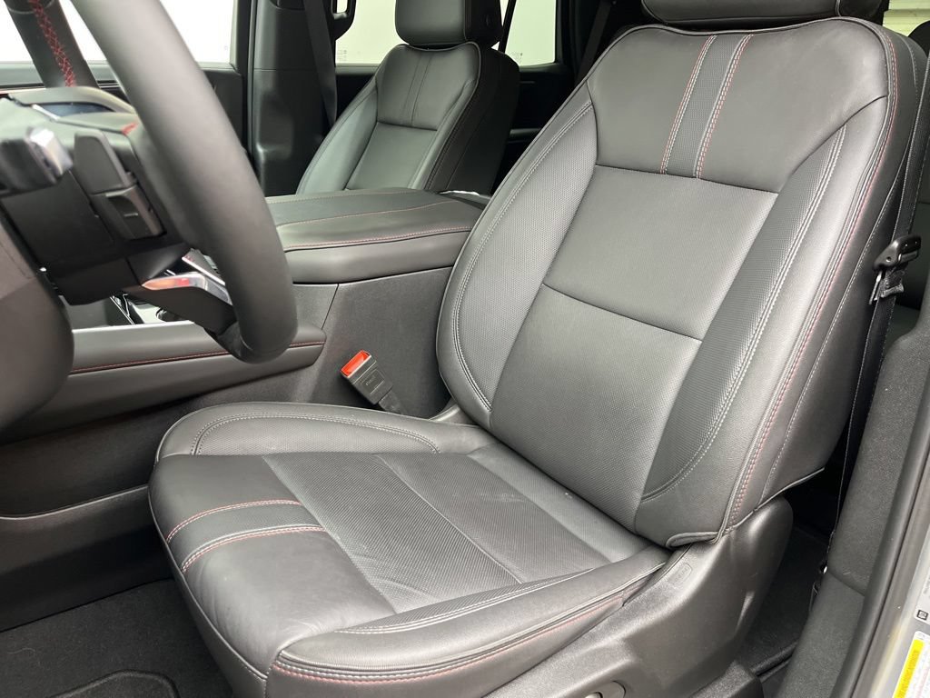 Used 2025 Chevrolet Tahoe RST w/ Comfort Package RWD image 20