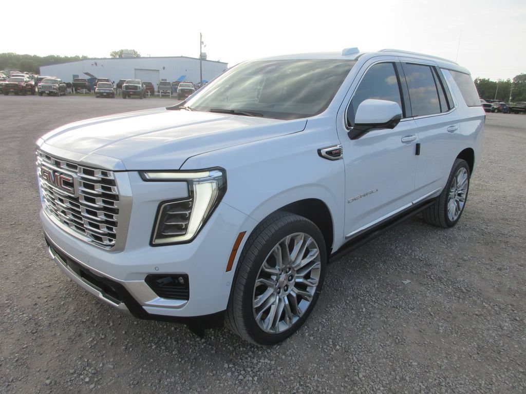New 2026 GMC Yukon Denali w/ Denali Reserve Package AWD/4WD image 9