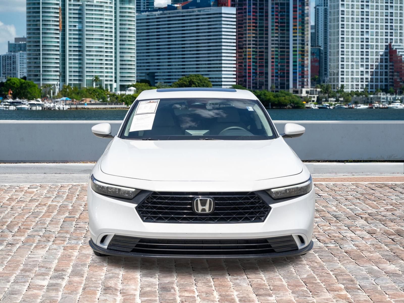 Certified 2023 Honda Accord EX image 2
