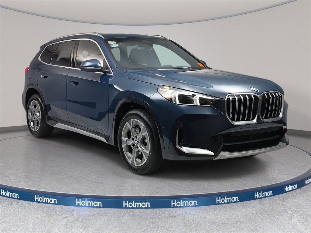 New 2026 BMW X1 xDrive28i w/ Technology Package image 3