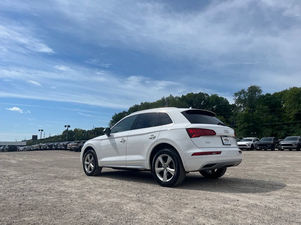 Used 2020 Audi Q5 2.0T Premium Plus w/ Premium Plus Package AWD/4WD image 10