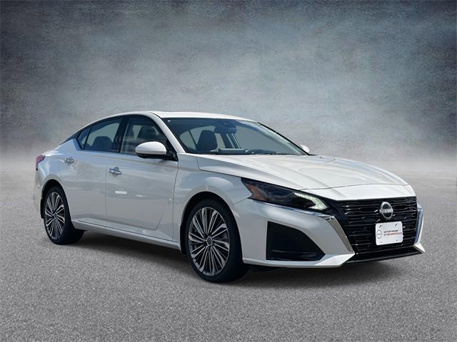 New 2025 Nissan Altima 2.5 SL