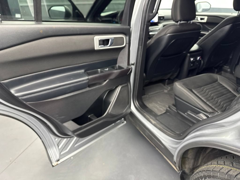 Used 2020 Ford Explorer XLT w/ Class III Trailer Tow Package AWD/4WD image 41