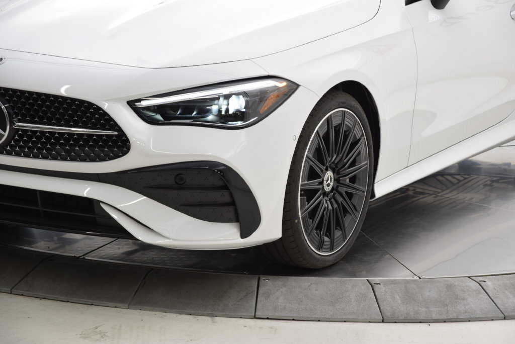 New 2026 Mercedes-Benz CLE 450 4MATIC Coupe image 11