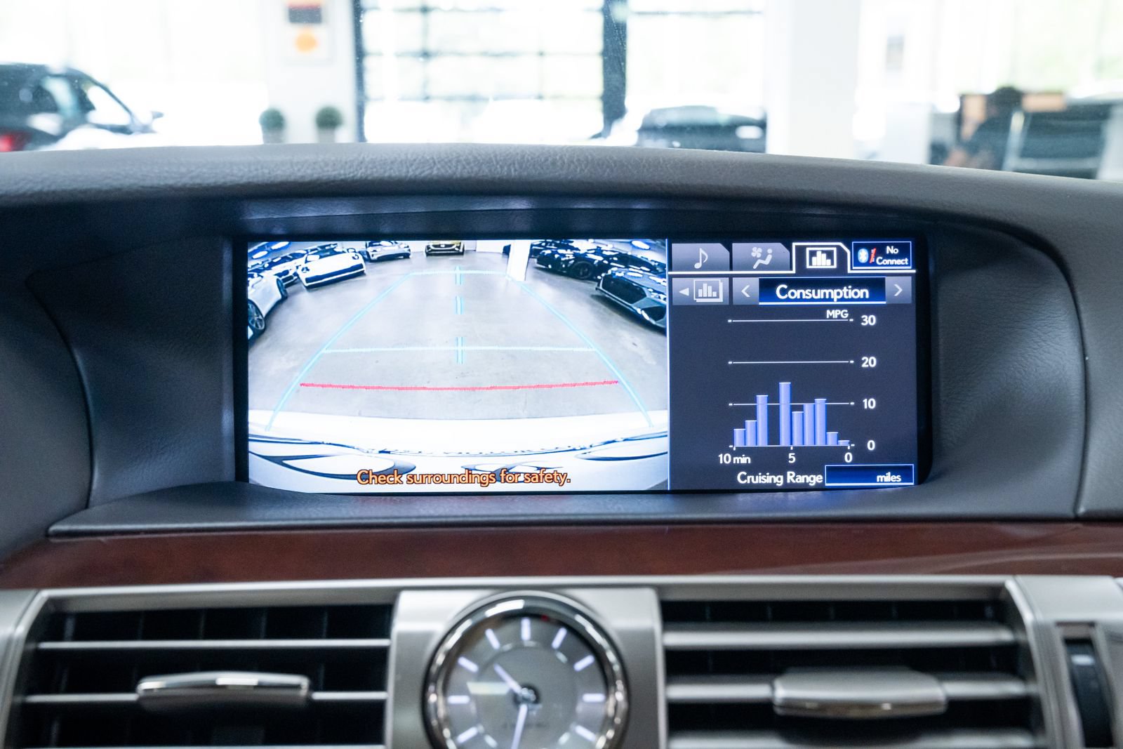 Used 2014 Lexus LS 460 w/ Comfort Package RWD image 13