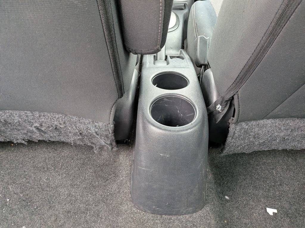 Used 2014 Nissan Versa SV image 12