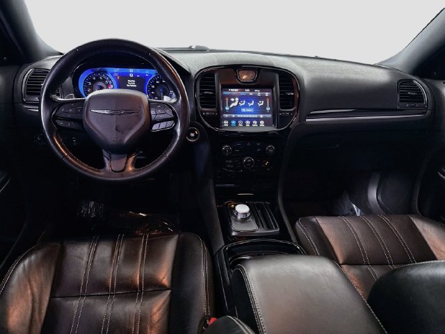 Used 2020 Chrysler 300 S RWD image 16