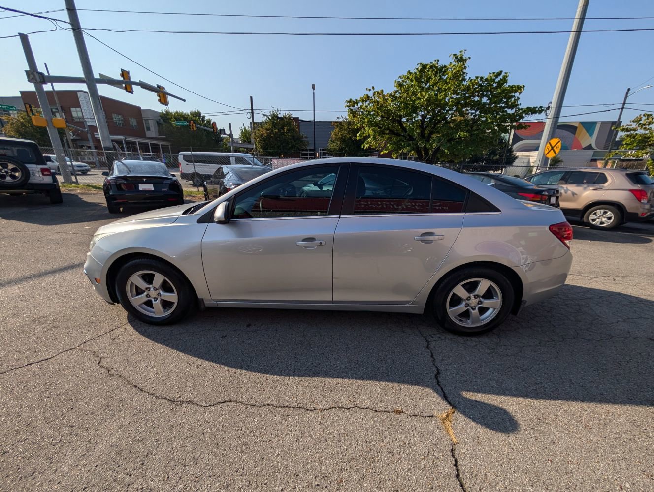 Used 2016 Chevrolet Cruze LT image 9