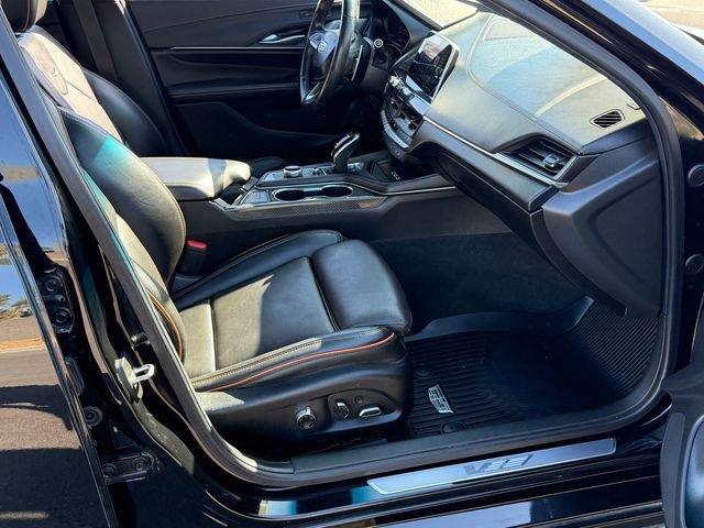 Used 2021 Cadillac CT4 V w/ Technology Package image 27