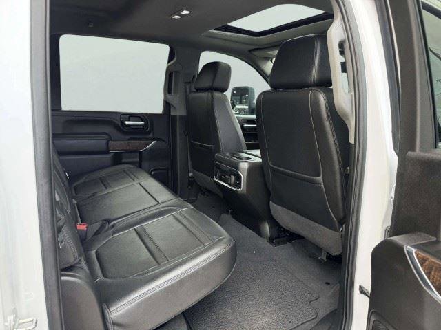 Used 2022 GMC Sierra 3500 Denali AWD/4WD image 46