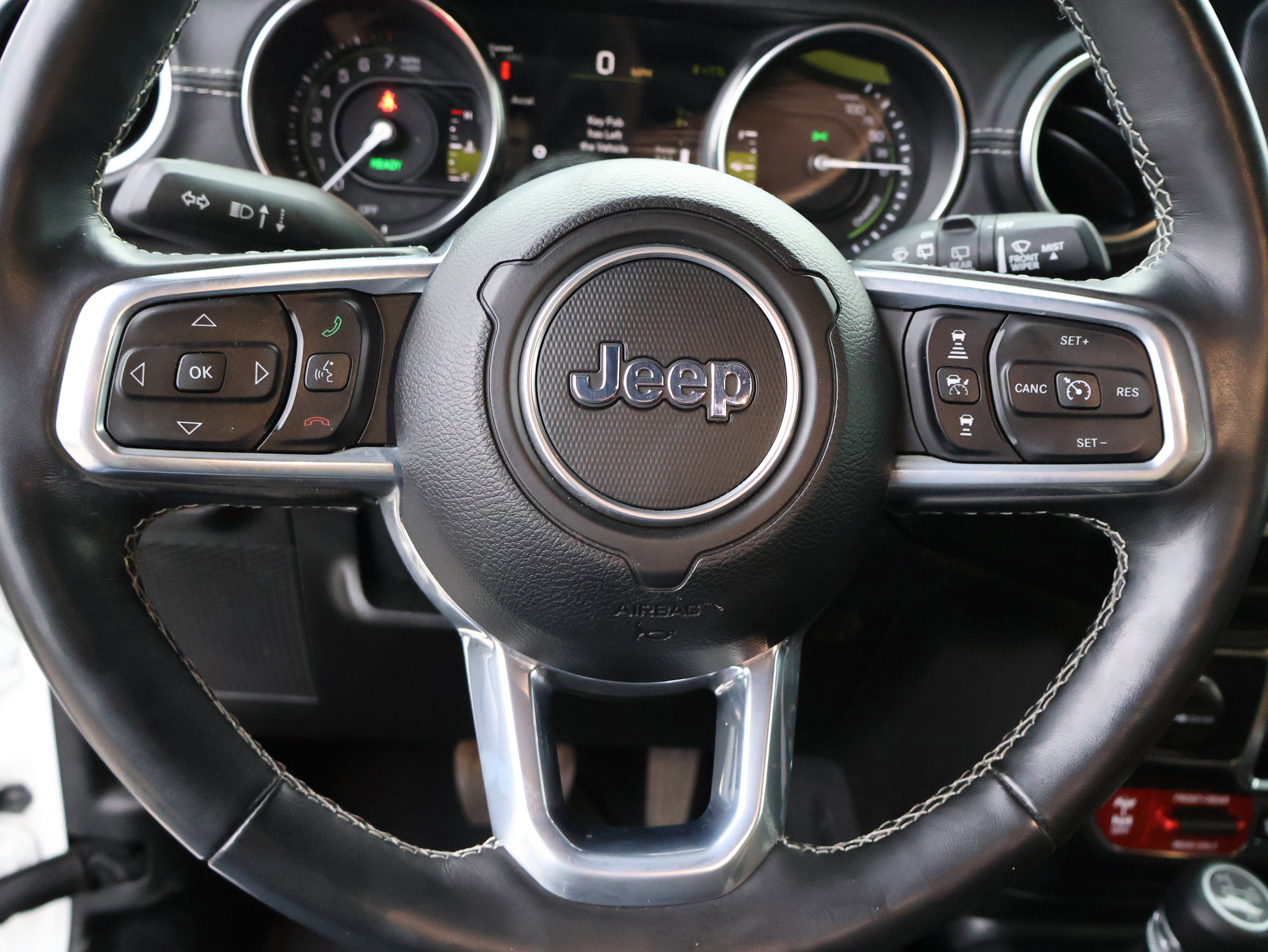 Used 2021 Jeep Wrangler Unlimited Rubicon 4xe w/ Steel Bumper Group image 31