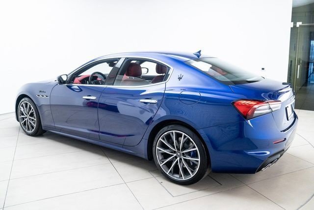Used 2023 Maserati Ghibli Modena image 8