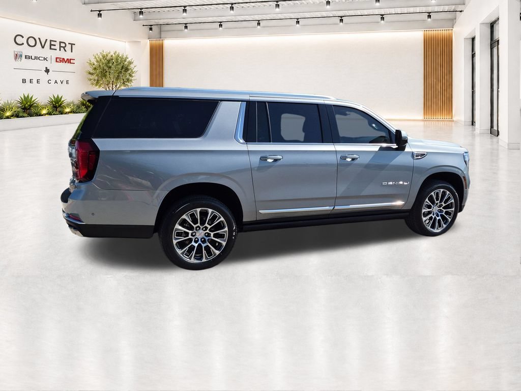New 2026 GMC Yukon XL Denali w/ Denali Reserve Package AWD/4WD image 12