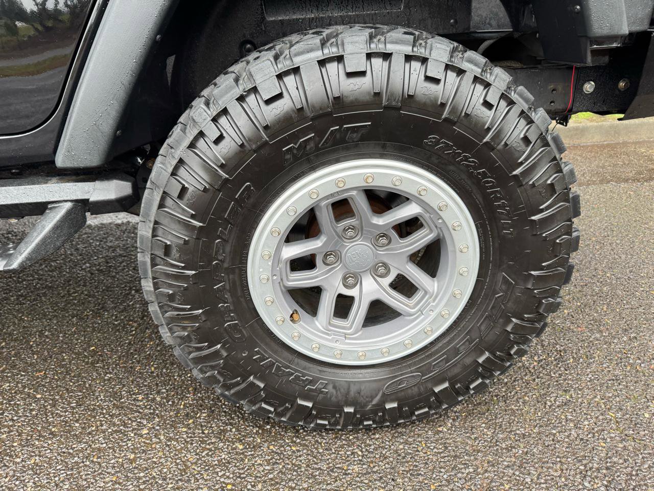 Used 2015 Jeep Wrangler Unlimited Sport image 32