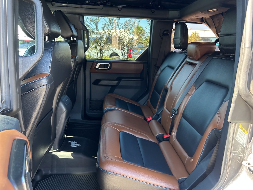 Certified 2024 Ford Bronco Outer Banks AWD/4WD image 14