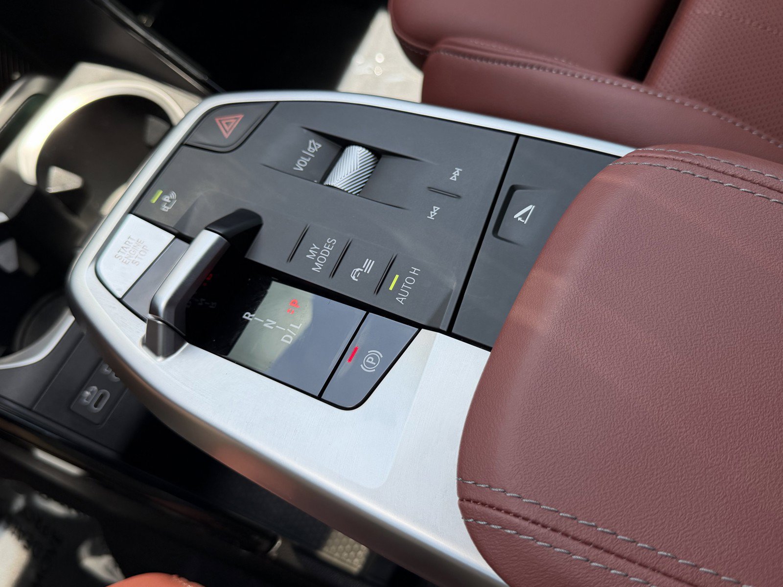 New 2026 BMW X1 xDrive28i AWD/4WD image 32