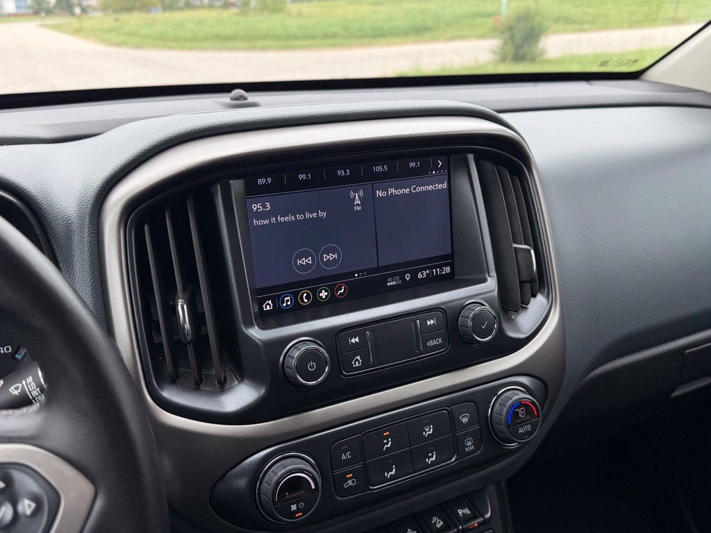Used 2022 Chevrolet Colorado Z71 AWD/4WD image 22