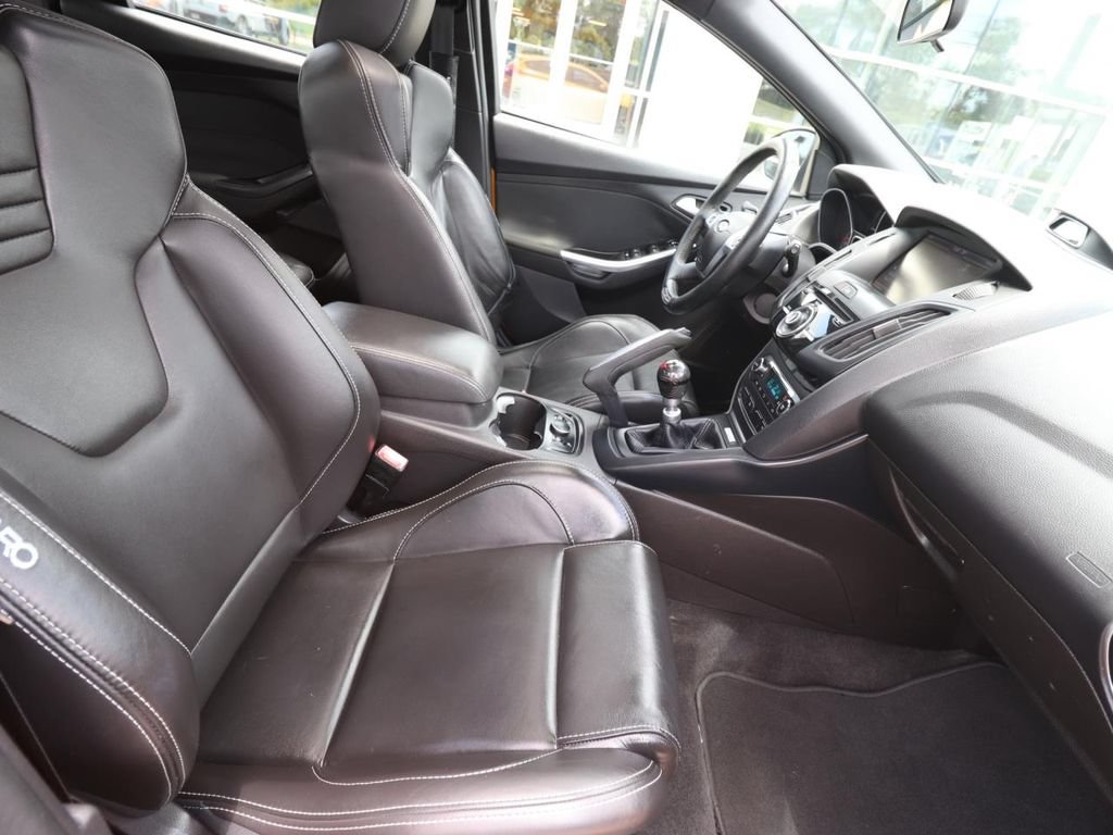 Used 2014 Ford Focus ST w/ Equipment Group 202A FWD image 12