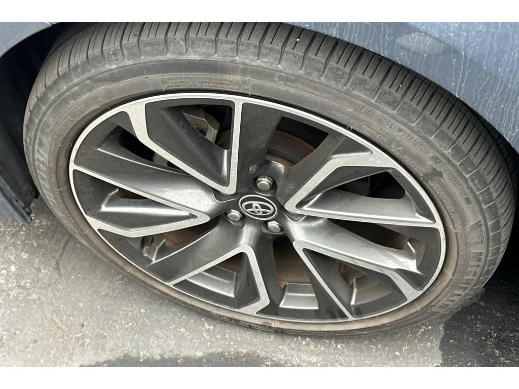 Used 2021 Toyota Corolla SE FWD image 4