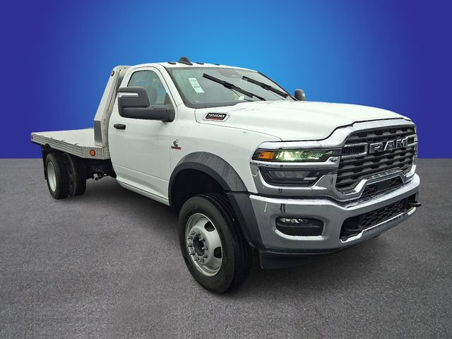 Used 2025 RAM 5500 Tradesman AWD/4WD image 3
