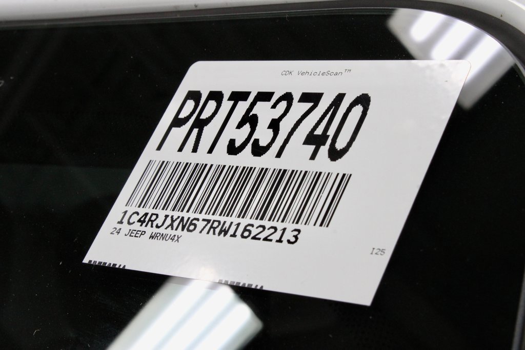 Used 2024 Jeep Wrangler Unlimited image 36